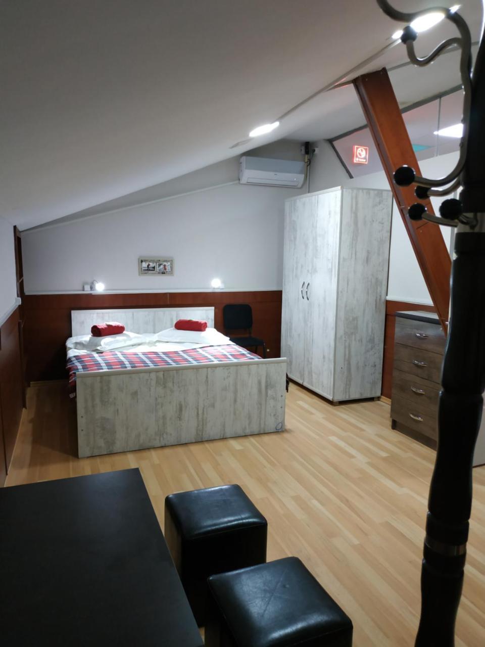 Hostel Portal Тбілісі Екстер'єр фото